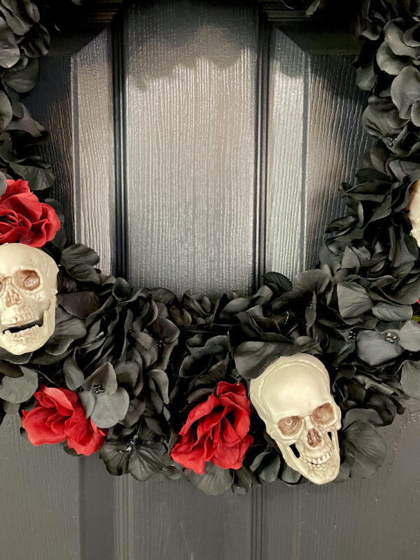 Skull and Roses Wreath - Image 5