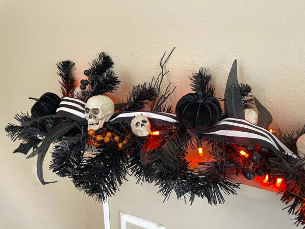 Halloween Skull Garland with Lights - Image 3