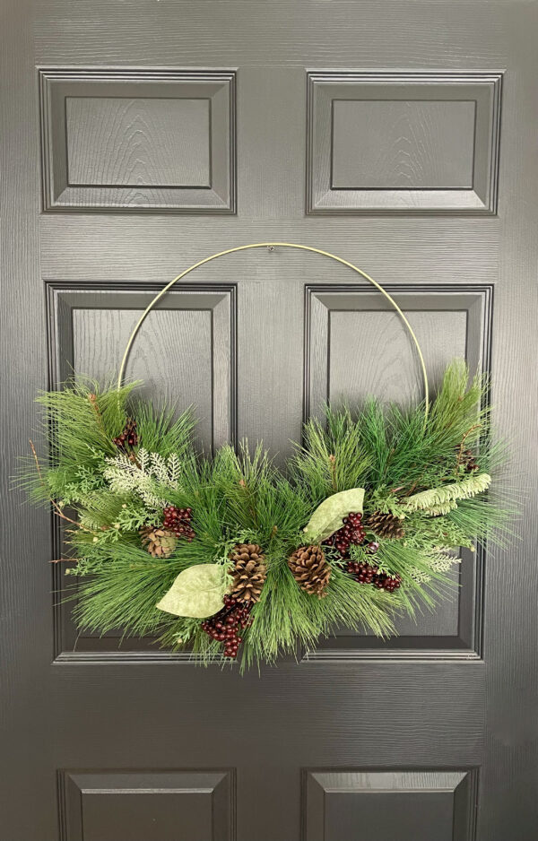 Gold Hoop Christmas Wreath - Image 2