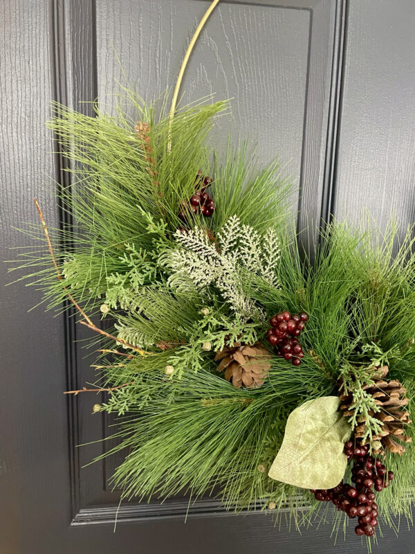 Gold Hoop Christmas Wreath - Image 3