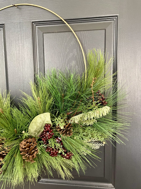 Gold Hoop Christmas Wreath - Image 5