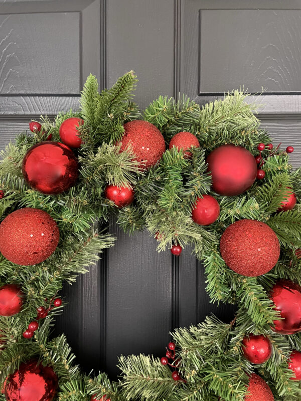 Red Ornament Christmas Wreath - Image 4