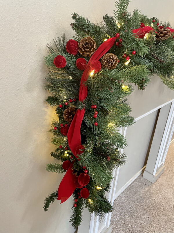 Red Velvet Light Up Christmas Garland - Image 2