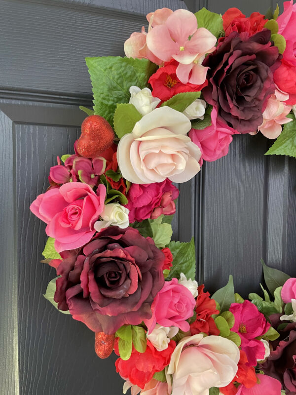 Maroon Valentine's Day Wreath - Image 3