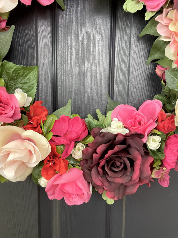 Maroon Valentine's Day Wreath - Image 6