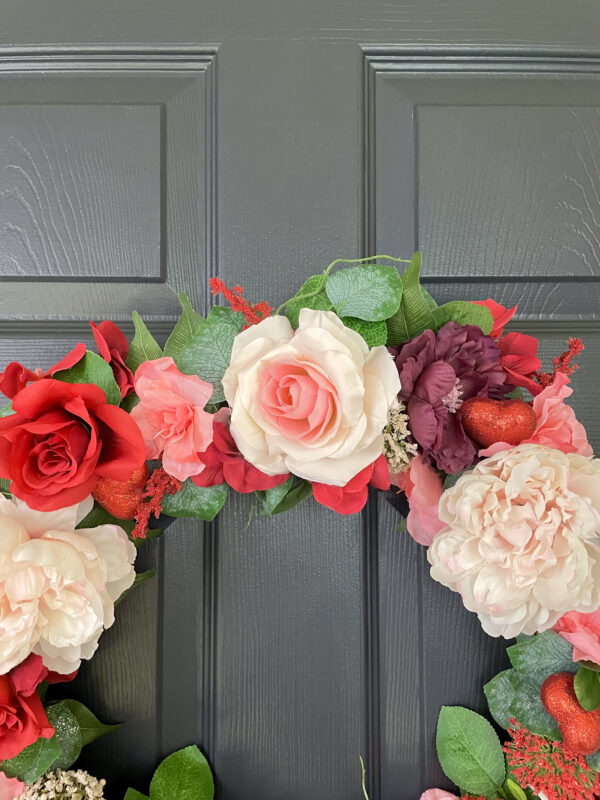 Pink and Red Valentine's Day Heart Wreath - Image 3