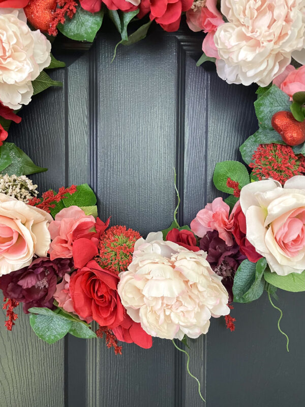 Pink and Red Valentine's Day Heart Wreath - Image 5