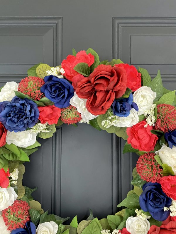 Patriotic Rose Wreath - Image 3