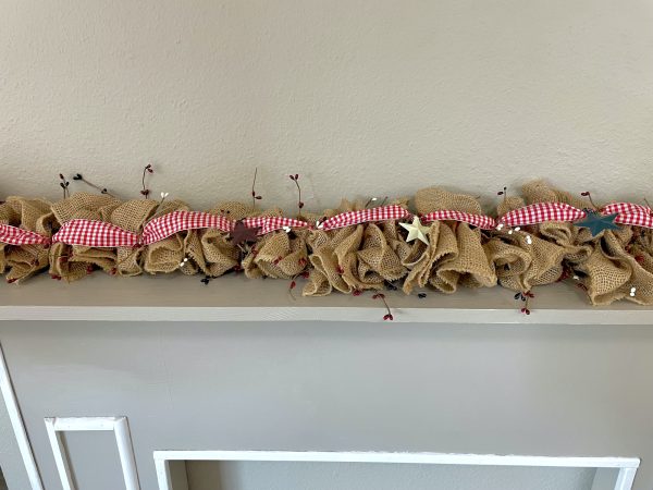 Patriotic Garland (multiple sizes) - Image 3