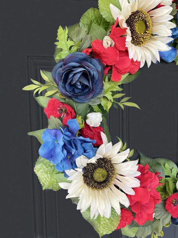 Patriotic Sunflower Wreath - Image 3