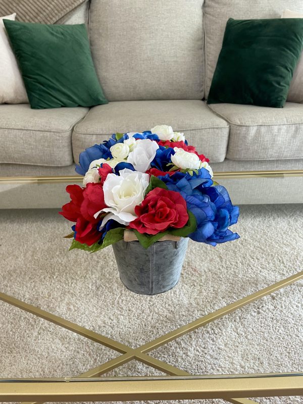 Rustic Patriotic Arrangement - Image 3