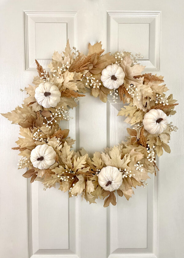 Velvet Pumpkin Maple Leaf Wreath - Image 8