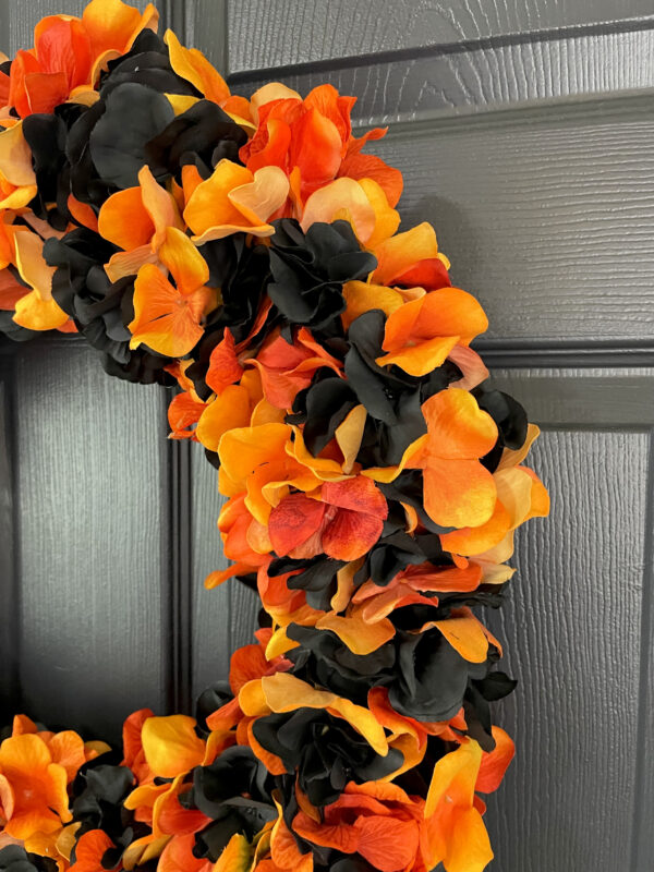 Halloween Hydrangea Wreath - Image 5