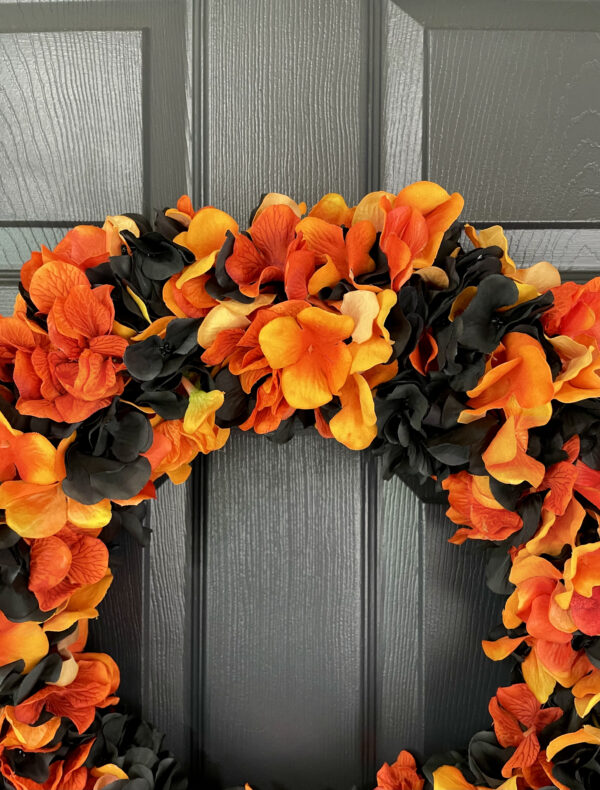 Halloween Hydrangea Wreath - Image 6