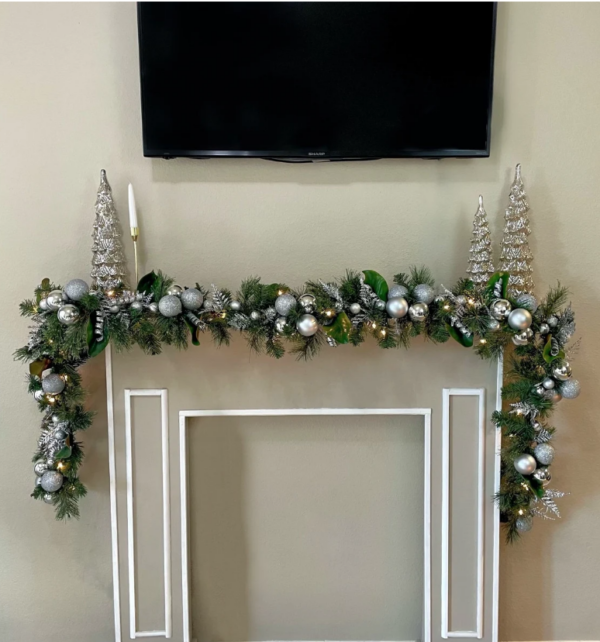 Silver Ornament Magnolia Garland - Image 5