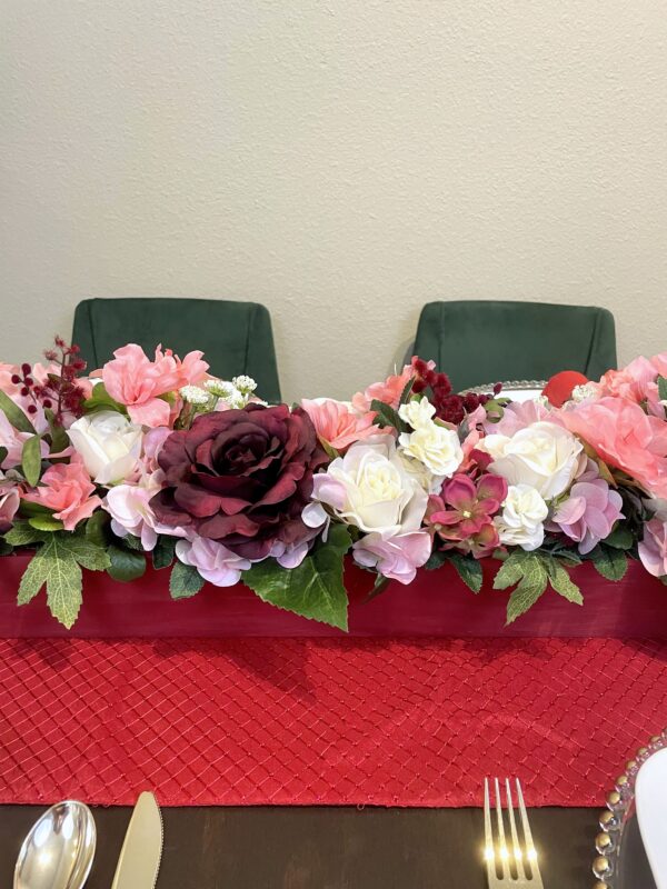 Valentines Centerpiece in wooden box - Image 6