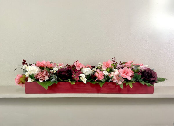 Valentines Centerpiece in wooden box - Image 5