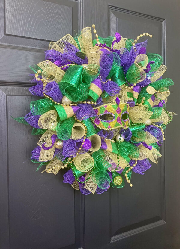 Mardi Gras Mask Wreath - Image 7