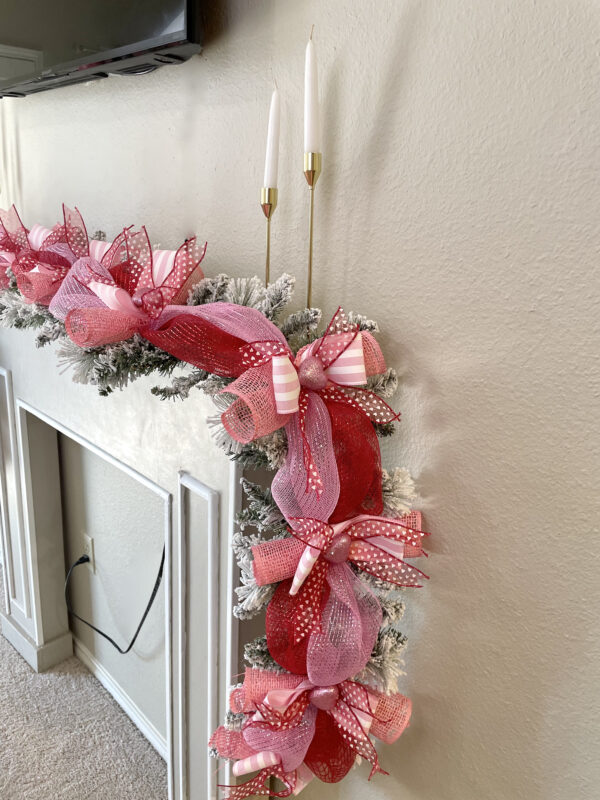 Deco Mesh Valentines Day Heart Garland - Image 7